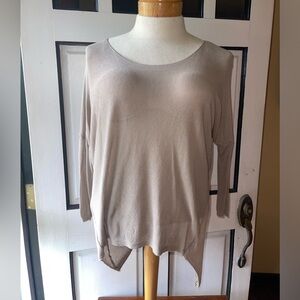M. Made in Italy. Top for women. Size Medium